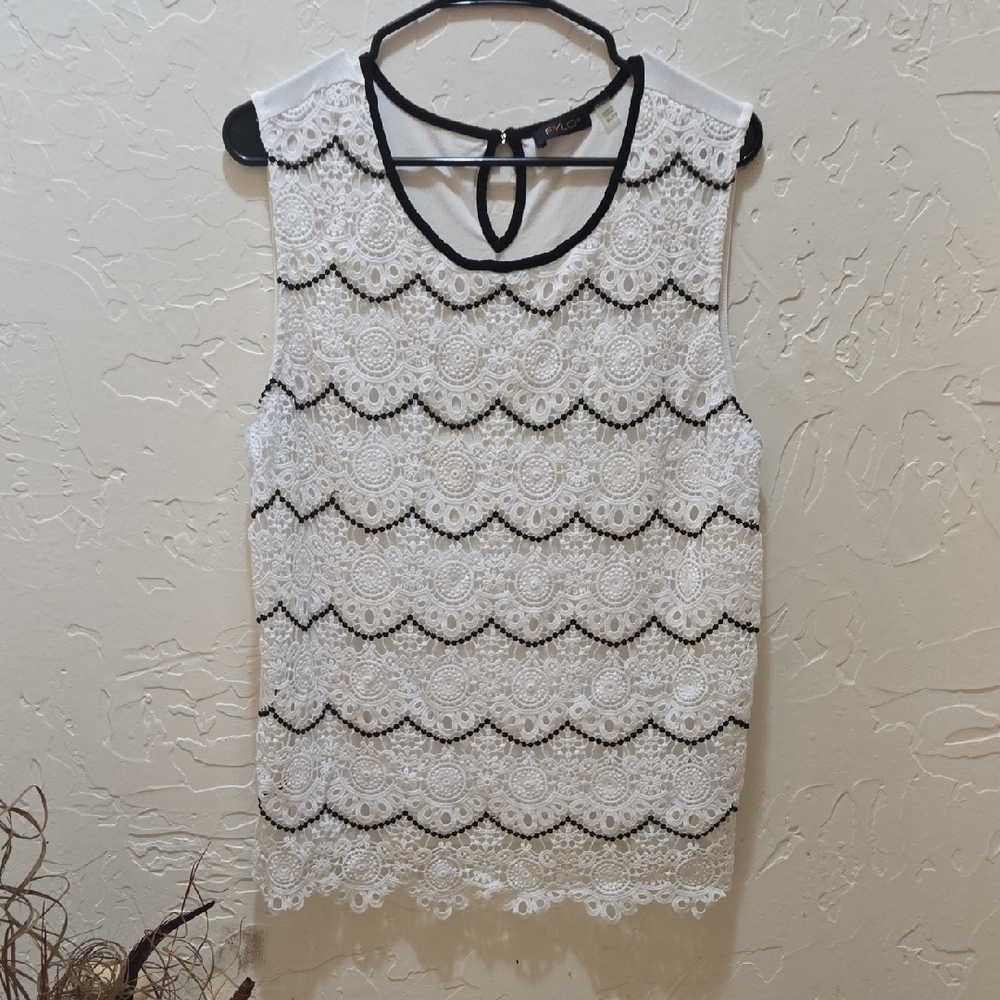 FYLO White and Black Lace Scallop Blouse